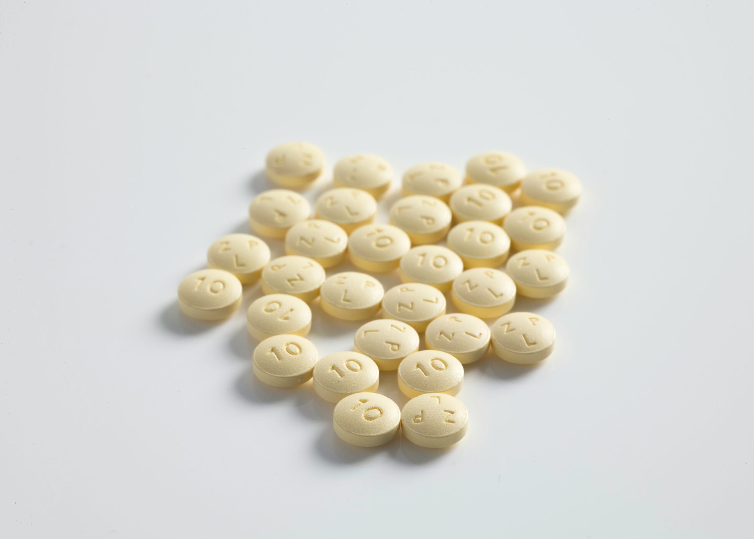 Turmeric supplement capsules designed for pets